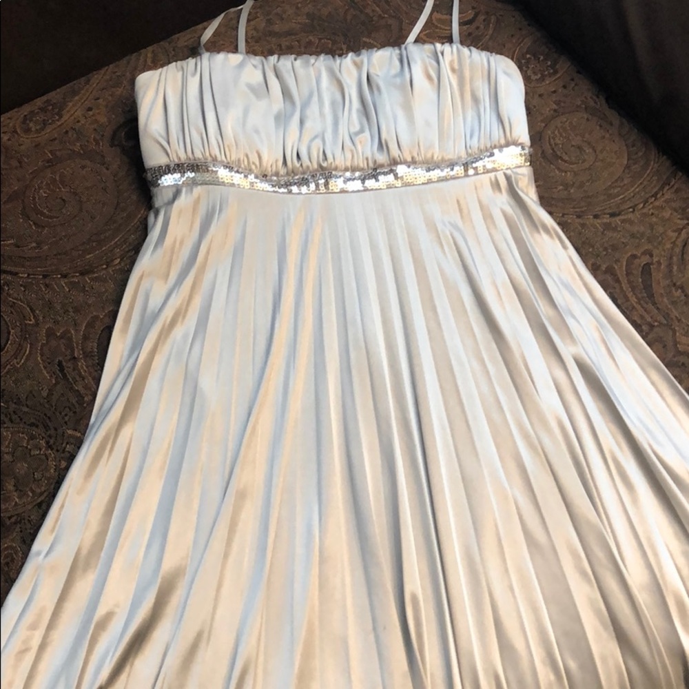 Cute mini dress - Picture 8 of 8